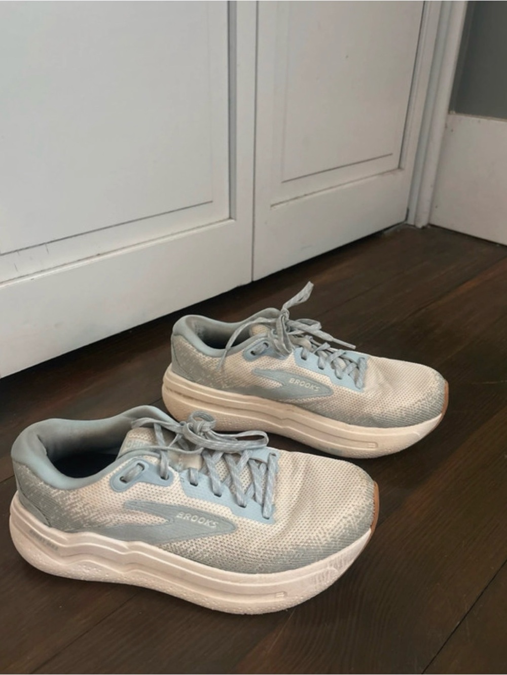 Brooks Women's Pale Blue Mesh Running Shoes